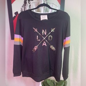 Fantastic‎ Fawn women’s block colored long sleeve NWT size M